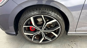 2025 Volkswagen 2.0 TSI GTI DSG Euro 6 5-door (Grey) - Image: 32