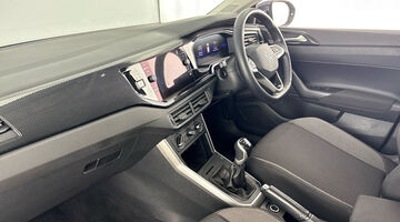 2024 Volkswagen 1.0 TSI Life Euro 6 5-door (Grey) - Image: 2
