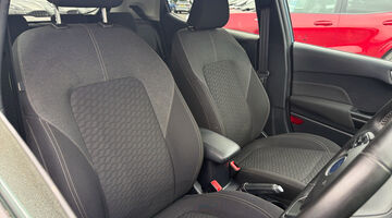 2024 Ford 1.0T EcoBoost MHEV Titanium Euro 6 5-door (Blue) - Image: 21