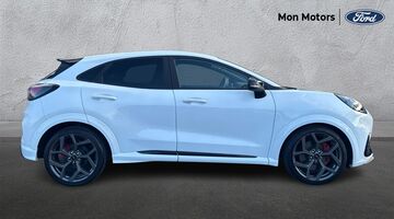 2024 Ford 1.0T EcoBoost MHEV ST DCT Euro 6 5-door (White) - Image: 4