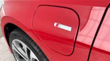 2026 Audi Sportback S line TFSI e 204 PS S tronic (Red) - Image: 36