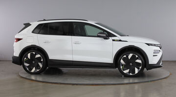 2026 Škoda 84kWh vRS Auto 4WD 5-door (White) - Image: 4