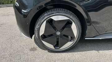 2026 Volkswagen Pro S 79kWh Match Auto 5-door (Black) - Image: 31