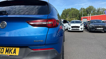 2020 Vauxhall Turbo SRi Nav Euro 6 5-door (Blue) - Image: 18
