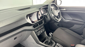 2020 Volkswagen 1.0 TSI SE Euro 6 5-door (Grey) - Image: 2