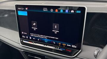 2026 Volkswagen ETSI MHEV Match DSG Euro 6 5-door (Silver) - Image: 17