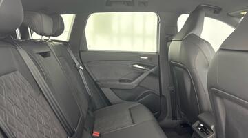 2026 Audi 100kWh Performance Black Edition Auto 5-door (Blue) - Image: 16