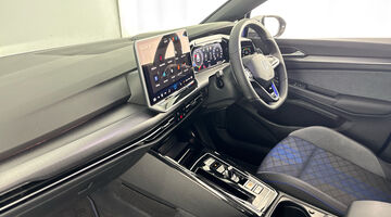 2026 Volkswagen 2.0 TSI R DSG 4Motion Euro 6 5-door (Blue) - Image: 2