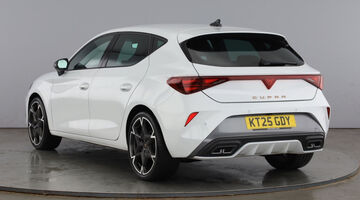 2025 CUPRA ETSI V2 DSG Euro 6 5-door (White) - Image: 3
