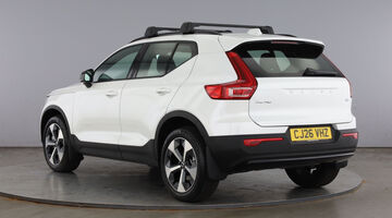 2026 Volvo 2.0 B3 MHEV Plus Dark DCT Auto Euro 6 5-door (White) - Image: 3