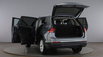 2023 Volkswagen TSI Life Euro 6 5-door (Grey) - Image: 12