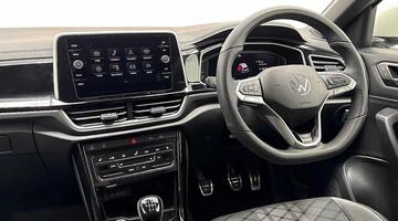 2025 Volkswagen TSI R-Line Euro 6 5-door (Grey) - Image: 2