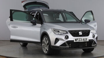 2023 SEAT TSI FR Sport DSG Euro 6 5-door (Silver) - Image: 10