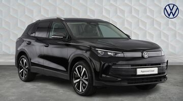 2026 Volkswagen ETSI MHEV Match DSG Euro 6 5-door (Black) - Image: 1