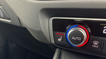 2024 Audi TFSI CoD 35 Black Edition Sportback S Tronic Euro 6 5-door (Blue) - Image: 13