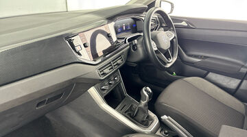 2023 Volkswagen 1.0 EVO Life Euro 6 5-door (White) - Image: 2