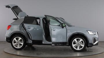 2026 Audi S line 35 TFSI 150 PS S tronic (Grey) - Image: 10