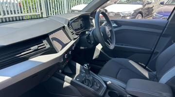 2026 Audi 1.0 TFSI 30 S line Sportback S Tronic Euro 6 5-door (Grey) - Image: 2
