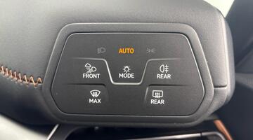 2026 CUPRA V3 59 kWh AFV 230 Auto (Silver) - Image: 24