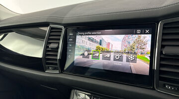 2023 Škoda 2.0 TSI Laurin & Klement DSG 4WD Euro 6 5-door (7 Seat) (Silver) - Image: 28