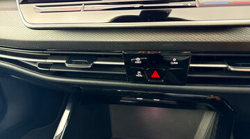 2025 Volkswagen TSI Style Euro 6 5-door (Blue) - Image: 13