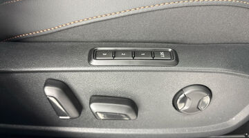 2025 CUPRA ETSI V2 DSG Euro 6 5-door (White) - Image: 23
