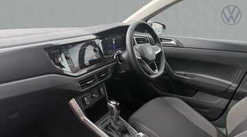 2026 Volkswagen 1.0 TSI Life DSG Euro 6 5-door (Grey) - Image: 2