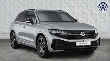 2026 Volkswagen 3.0 TDI V6 Black Edition Tiptronic 4Motion Euro 6 5-door (Silver) - Image: 1