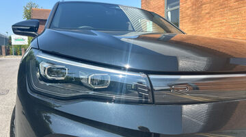 2026 Volkswagen 2.0 TDI R-Line DSG Euro 6 5-door (Black) - Image: 11