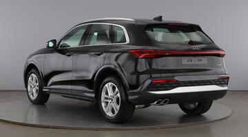 2025 Audi 2.0 TDI Sport S Tronic quattro Euro 6 5-door (Black) - Image: 3