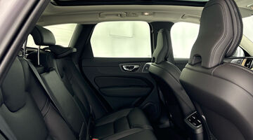2026 Volvo 2.0 B5 MHEV Ultra Bright Auto Euro 6 5-door (Silver) - Image: 10