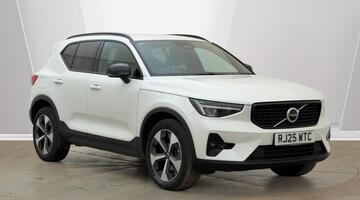 2025 Volvo 2.0 B3 MHEV Plus Dark DCT Auto Euro 6 5-door (White) - Image: 1