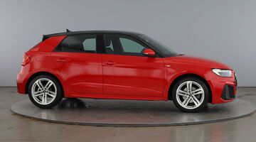 2023 Audi 1.0 TFSI 30 S line Sportback Euro 6 5-door (Red) - Image: 4
