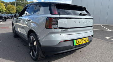 2026 Volvo P5 Long Range 69kWh Ultra Auto 5-door (Grey) - Image: 17