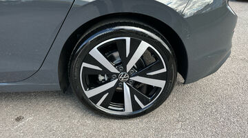 2026 Volkswagen ETSI MHEV Match DSG Euro 6 5-door (Grey) - Image: 32