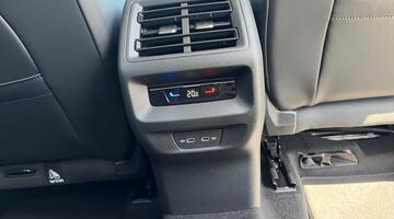 2026 Volkswagen ETSI MHEV Match DSG Euro 6 5-door (Black) - Image: 18