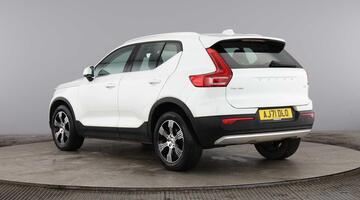 2021 Volvo T3 Inscription Auto Euro 6 5-door (White) - Image: 3