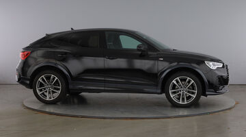 2023 Audi TFSI CoD 35 Black Edition Sportback S Tronic Euro 6 5-door (Black) - Image: 4