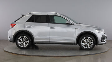 2025 Volkswagen TSI R-Line Euro 6 5-door (Silver) - Image: 4