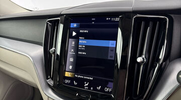2021 Volvo 2.0h T6 Recharge 11.6kWh Inscription Expression Auto Euro 6 5-door (Grey) - Image: 26