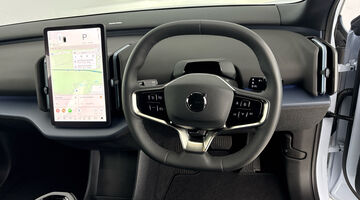 2026 Volvo Single Motor Extended Range 69kWh Plus Auto 5-door (Blue) - Image: 11