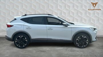 2022 CUPRA 2.0 TSI VDSG 4-doorive Euro 6 5dr (White) - Image: 4