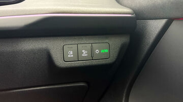 2025 Audi TFSI Edition 1 S Tronic Euro 6 5-door (Green) - Image: 24