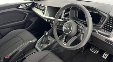 2026 Audi Sportback S line 30 TFSI 116 PS S tronic (Grey) - Image: 6