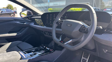 2025 Audi Avant Edition 1 e-tron 210,00 kW (White) - Image: 16