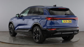2026 Audi 100kWh Performance Black Edition Auto 5-door (Blue) - Image: 3