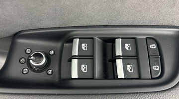 2024 Audi 3.0 TDI V6 45 Black Edition Tiptronic quattro Euro 6 5-door (Black) - Image: 12