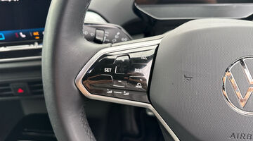 2026 Volkswagen Pure 52kWh Match Auto 5-door (Grey) - Image: 30