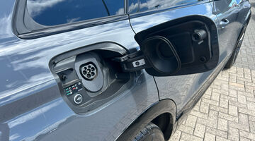 2026 Audi 100kWh Performance Black Edition Auto 5-door (Grey) - Image: 19