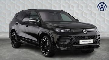 2026 Volkswagen TSI eHybrid 19.7kWh R-Line DSG Euro 6 5-door (Black) - Image: 1